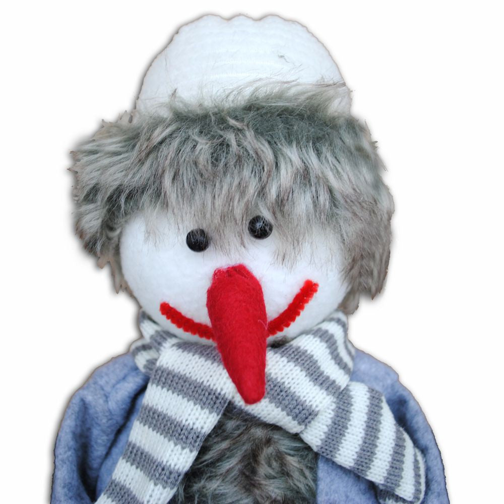 Schneemann WUSCHEL mit Pelzmantel und Stern