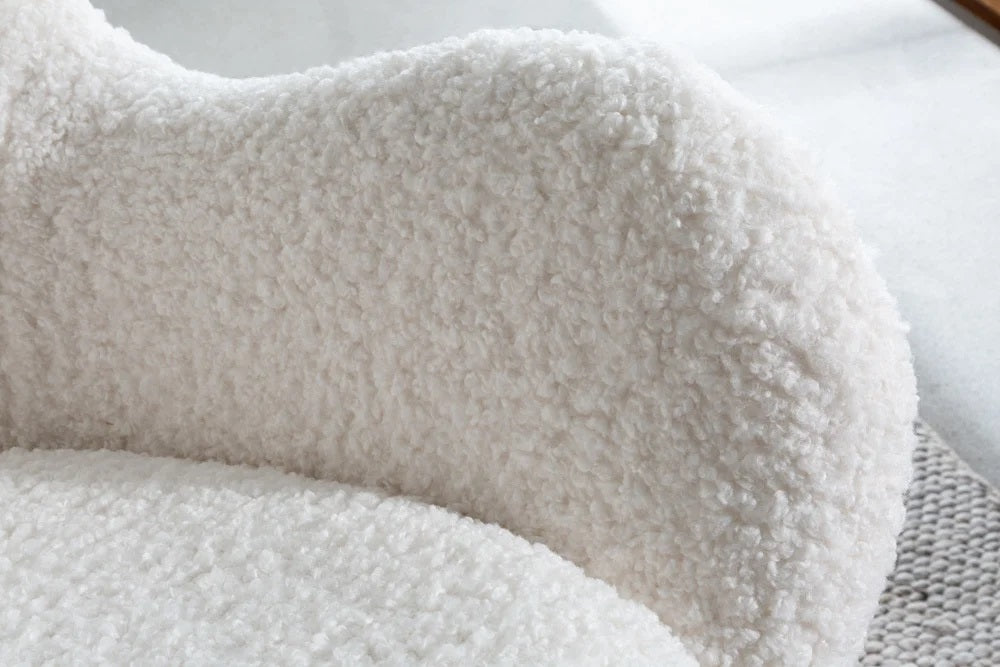 Bequemer Schaukelstuhl HYGGE weiss Bouclé Sessel