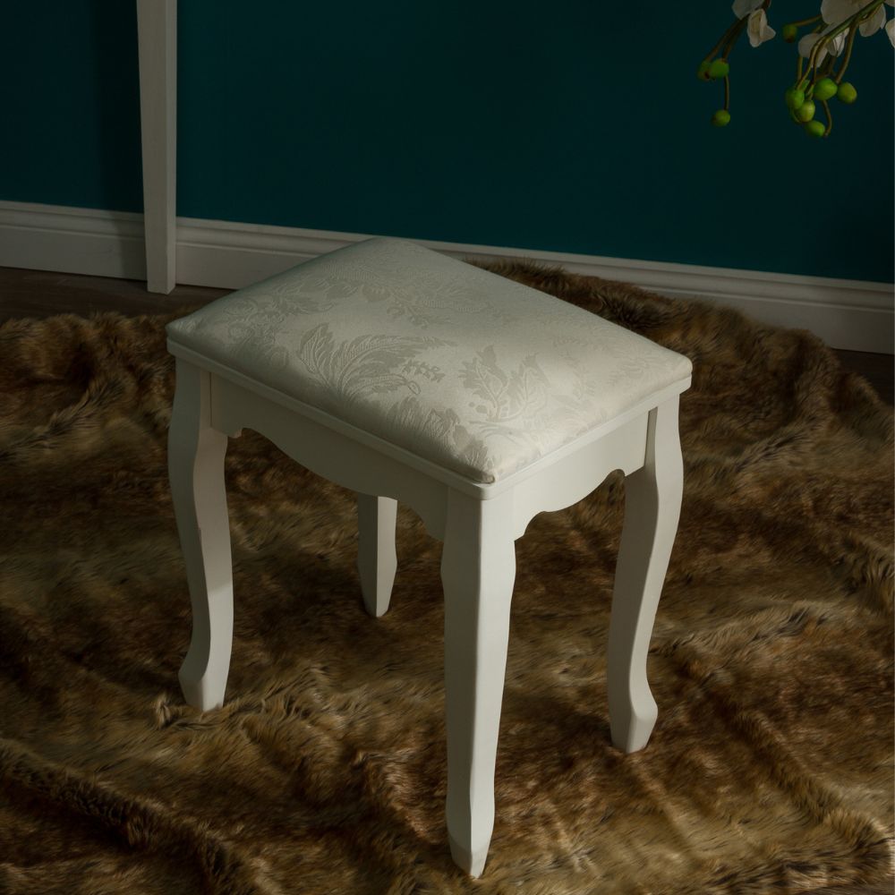 Romantischer Hocker LEAGUE weiss
