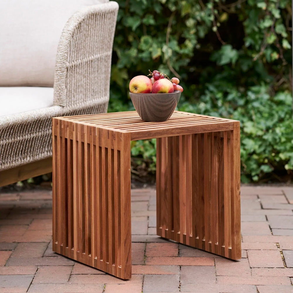 Design Beistelltisch LINETA 40cm Teakholz In-/Outdoor – LebensWohnArt