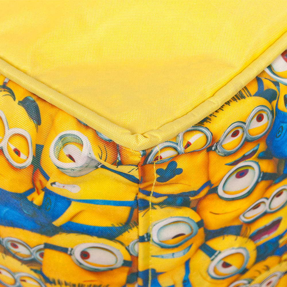 Sitzwürfel MINIONS 40x40cm Hocker gelb