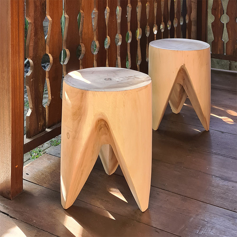 Suar Hocker TRIGONAO Natural