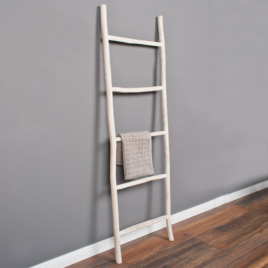 Deko-Leiter KEPALA H150cm White-Wash Teak Handtuchhalter Kleiderständer