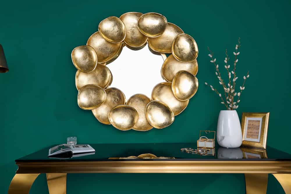 Dekorativer Design Spiegel CASCARA 73cm gold Metall Handarbeit