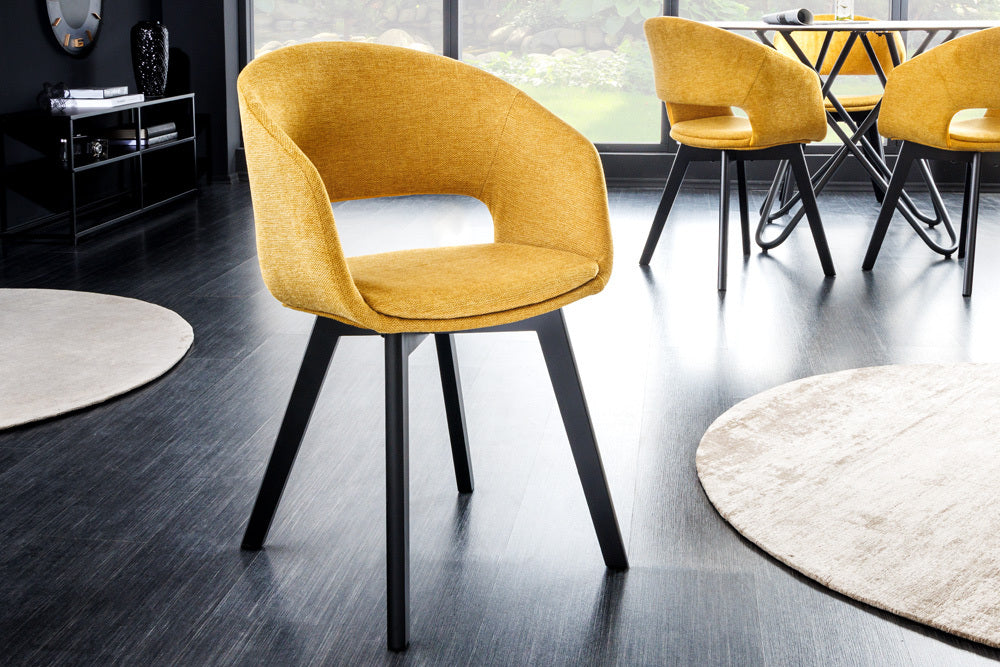 Design Stuhl DENMARK senfgelb schwarze Holzbeine
