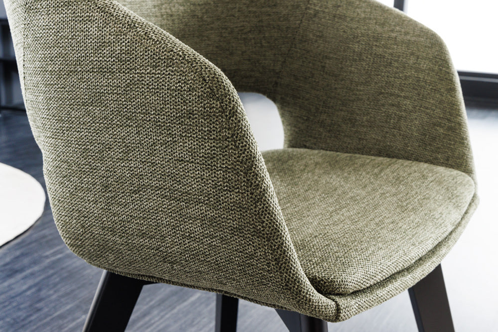 Design Stuhl DENMARK grün schwarze Holzbeine