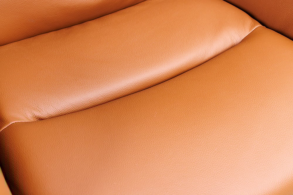 Bequemer Drehstuhl CHARLES III cognac Echtleder Mikrofaser