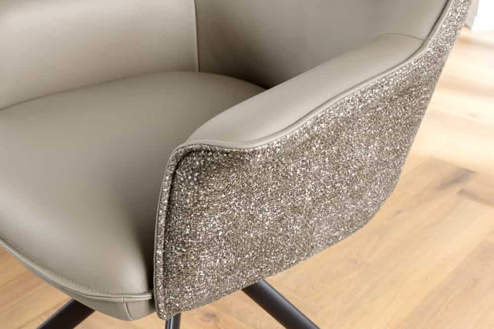 Drehbarer Echtleder Stuhl GEORGE taupe mit Armlehne Strukturstoff