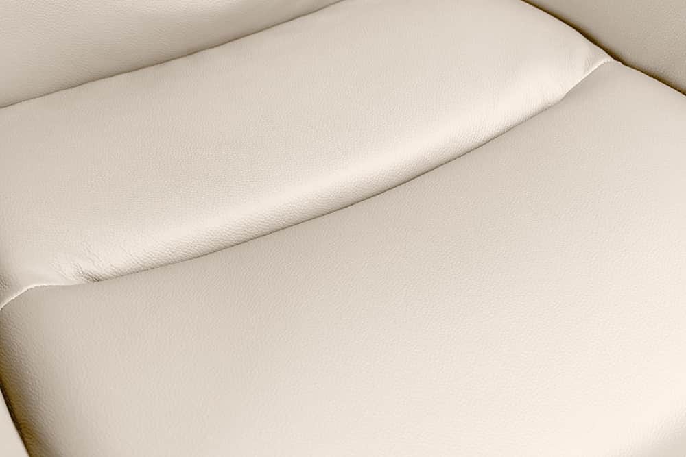 Bequemer Drehstuhl CHARLES III beige Echtleder sand Mikrofaser