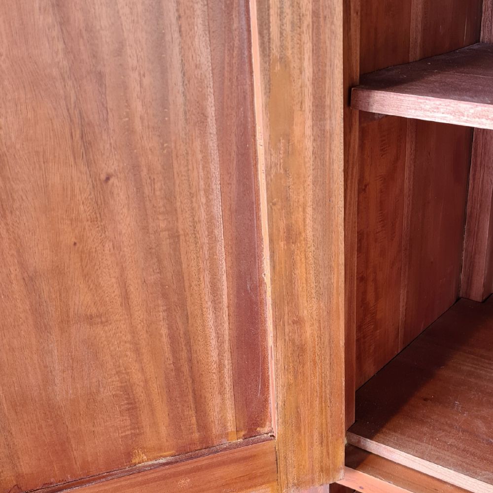 Massivholz Büffet-Schrank IMPRESS Mahagoni 175cm Antik Natural