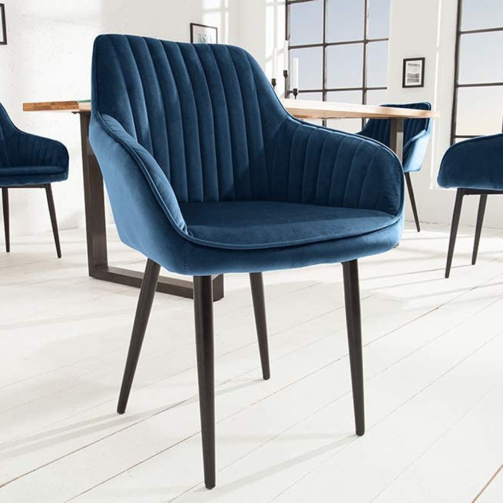 Eleganter Stuhl MILAN Samt blau Ziersteppung Armlehnen