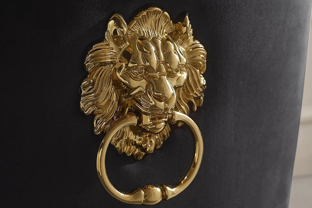 Edler Stuhl LION Samt schwarz Löwenkopf gold Edelstahl