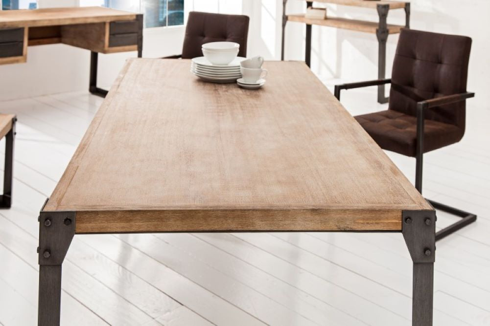 Industrie Design Esstisch TORY 160cm Akazie gekälkt